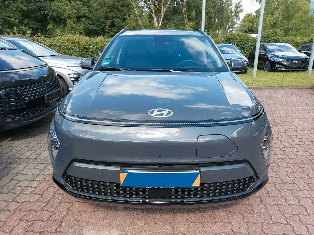 Photo 1 : Hyundai Kona 2023 Non renseigné