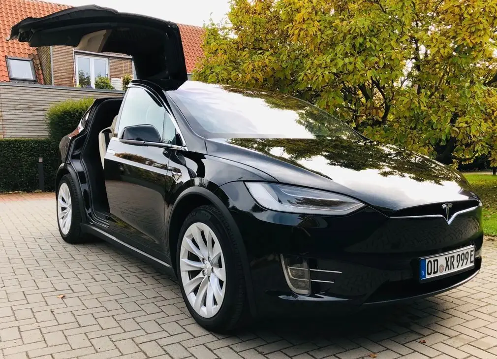 Photo 1 : Tesla Model X 2019 Non renseigné