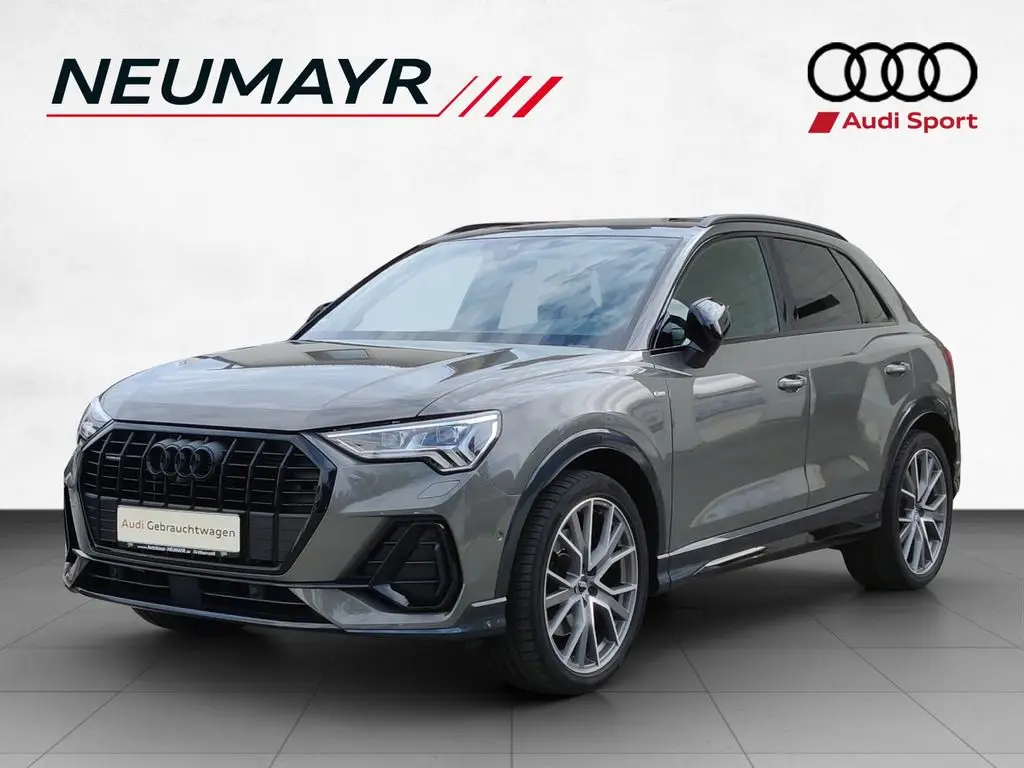 Photo 1 : Audi Q3 2020 Essence