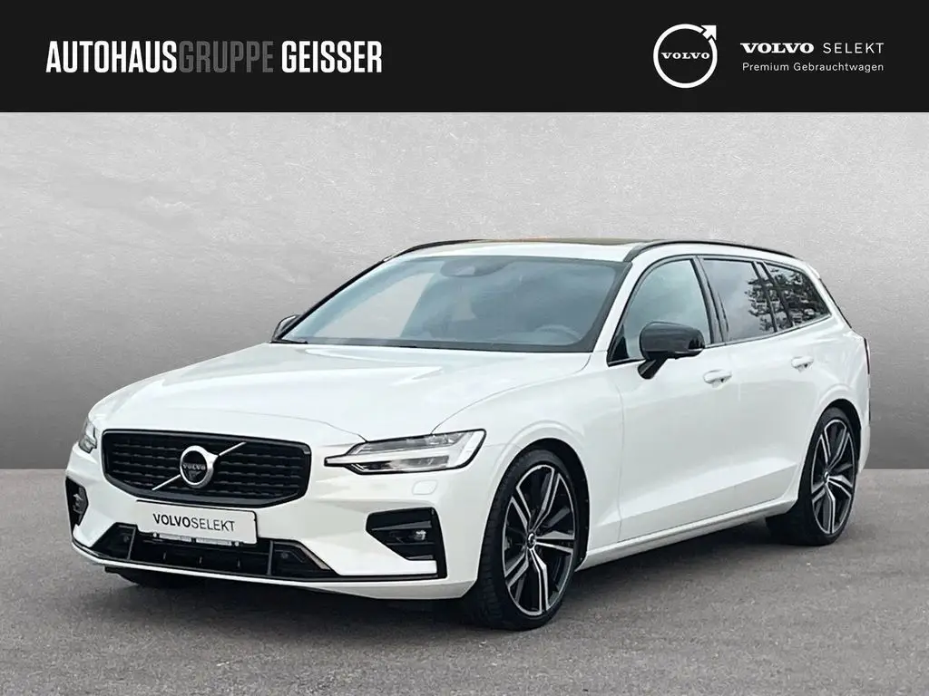 Photo 1 : Volvo V60 2020 Essence