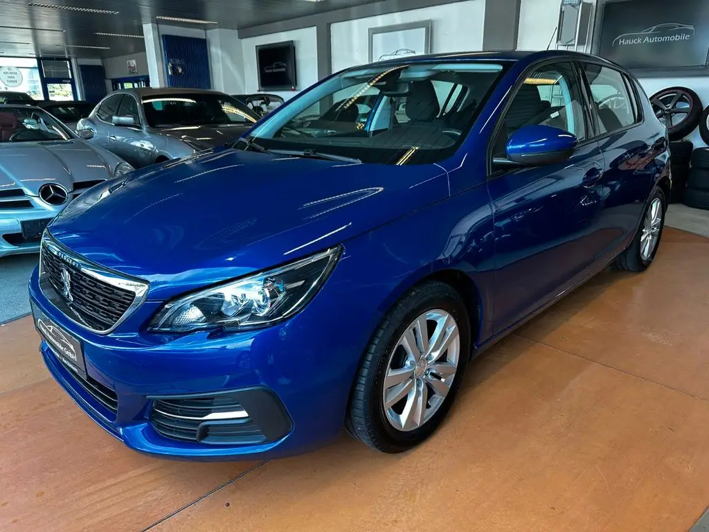 Photo 1 : Peugeot 308 2019 Petrol