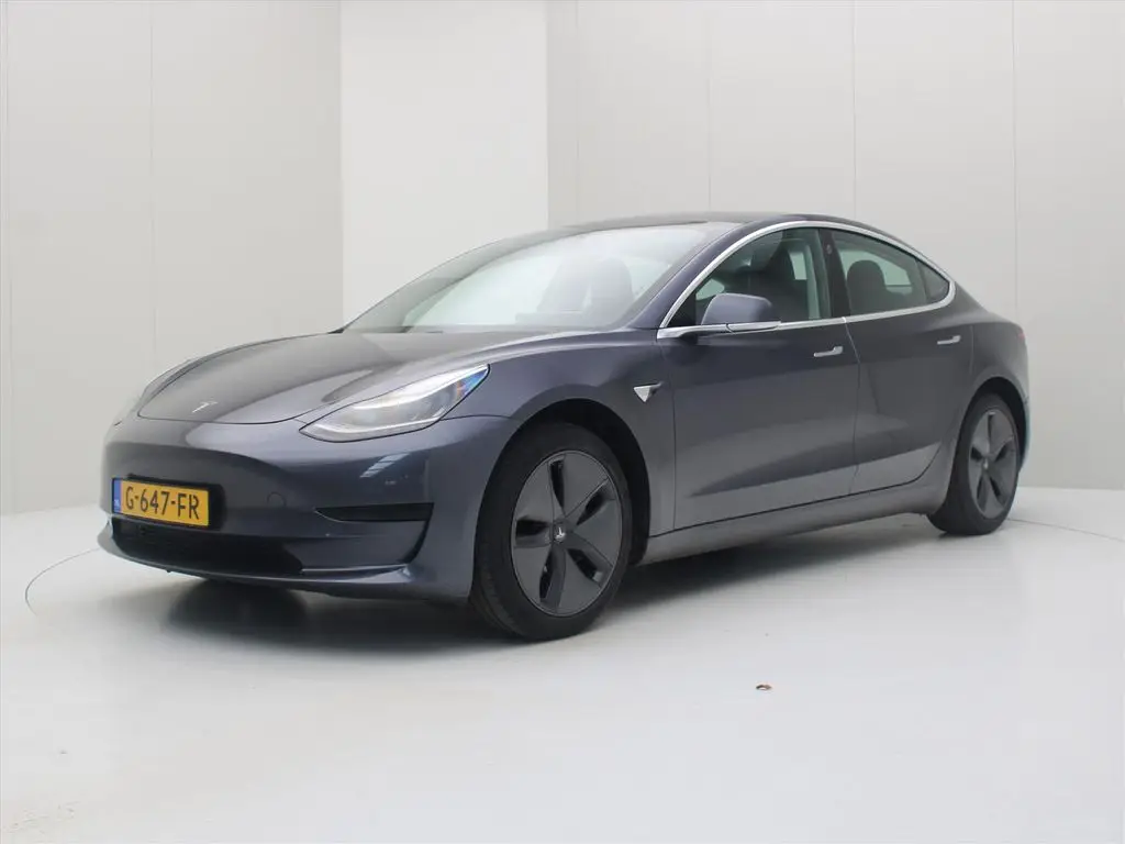 Photo 1 : Tesla Model 3 2019 Non renseigné