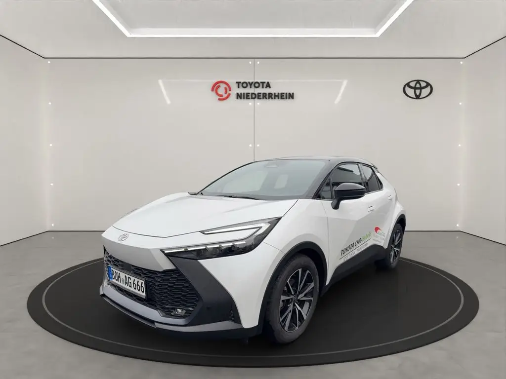 Photo 1 : Toyota C-hr 2024 Hybrid