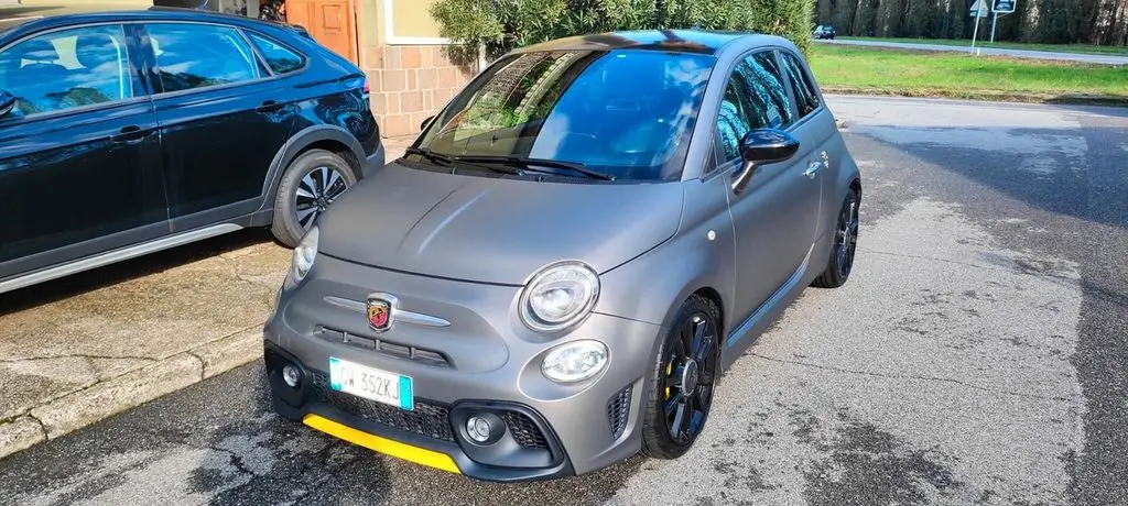 Photo 1 : Abarth 595 2018 Essence