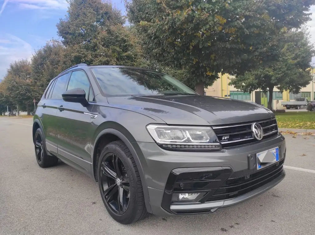 Photo 1 : Volkswagen Tiguan 2019 Diesel