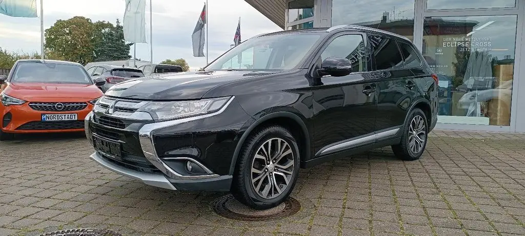 Photo 1 : Mitsubishi Outlander 2015 Diesel