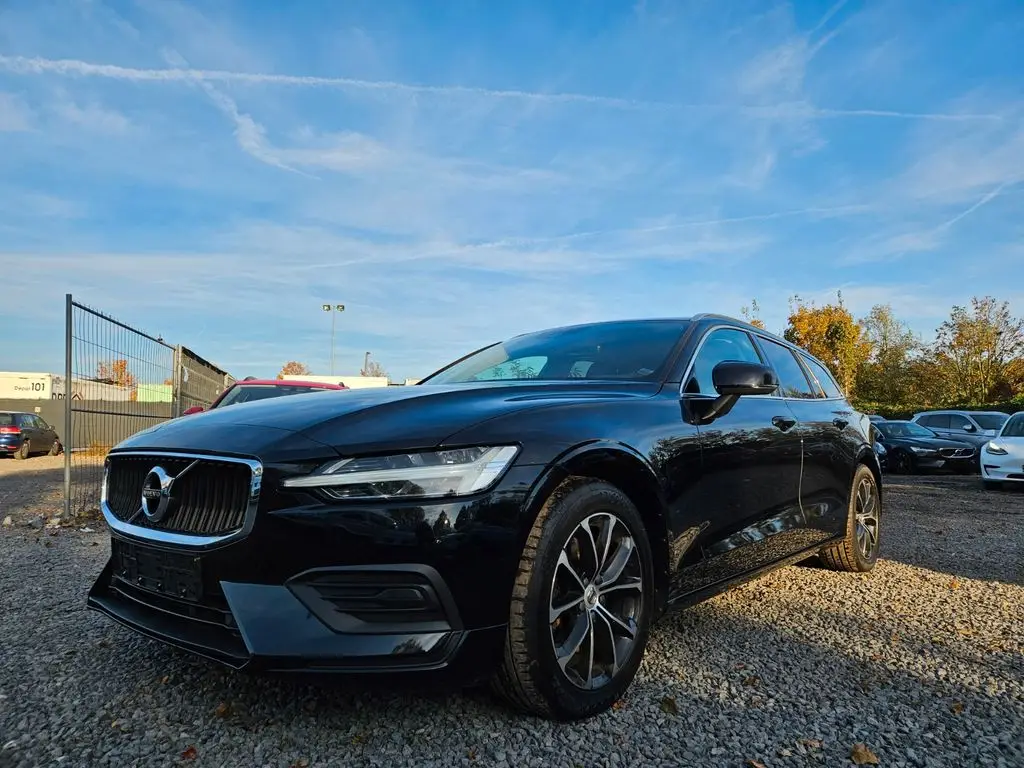 Photo 1 : Volvo V60 2019 Diesel