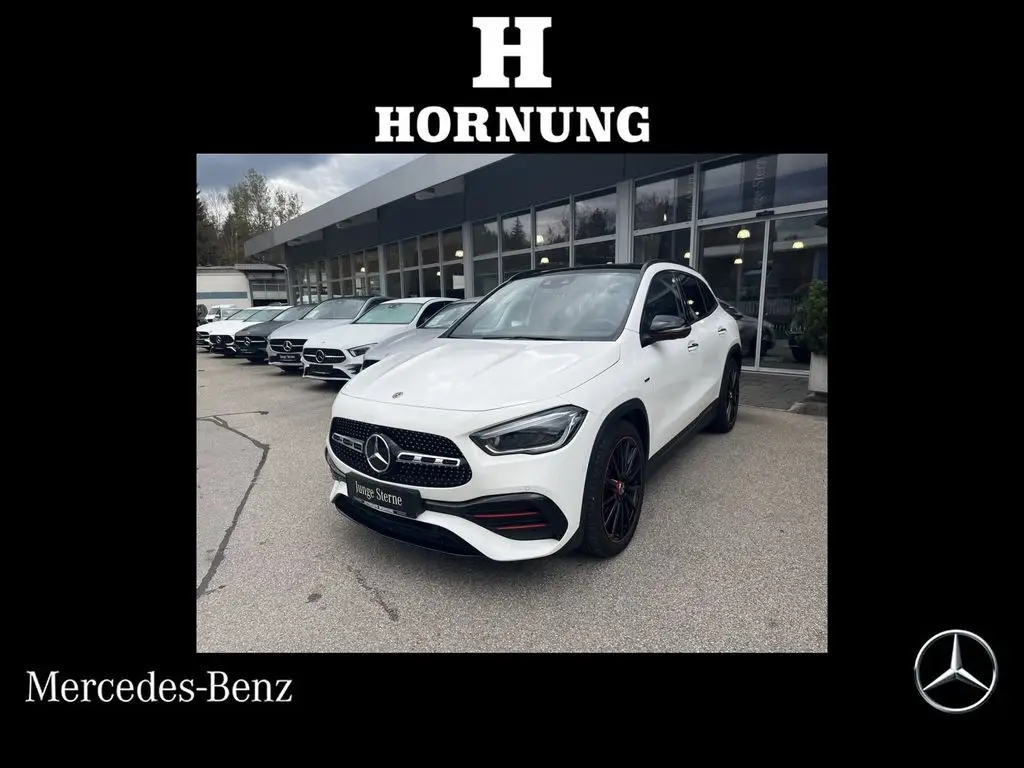 Photo 1 : Mercedes-benz Classe Gla 2020 Petrol