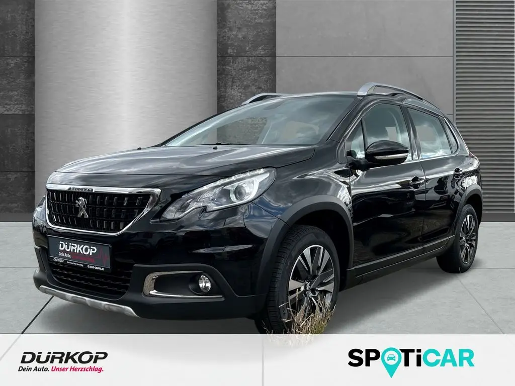 Photo 1 : Peugeot 2008 2018 Petrol