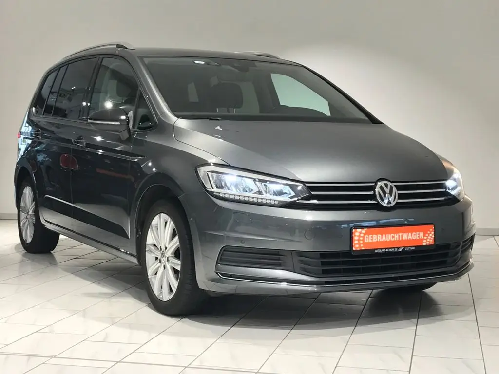 Photo 1 : Volkswagen Touran 2019 Essence