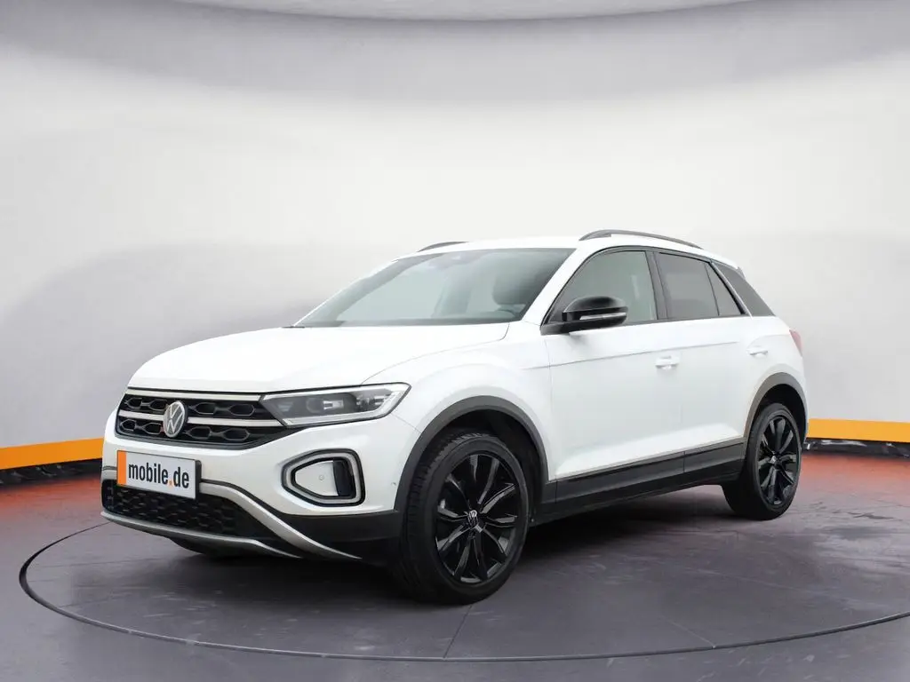 Photo 1 : Volkswagen T-roc 2024 Essence