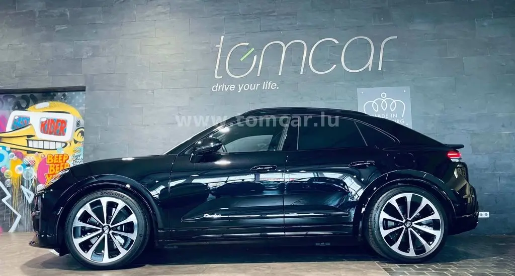 Photo 1 : Porsche Macan 2024 Non renseigné