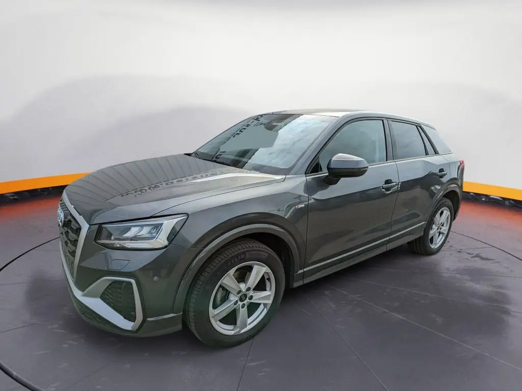 Photo 1 : Audi Q2 2023 Petrol