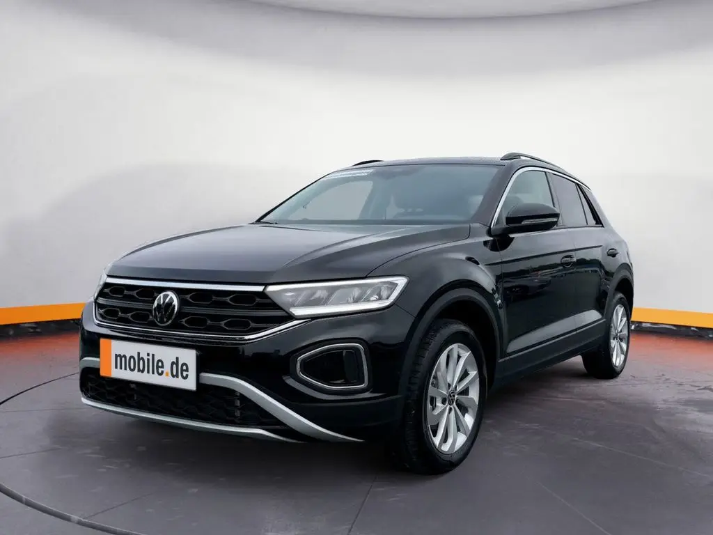 Photo 1 : Volkswagen T-roc 2024 Petrol