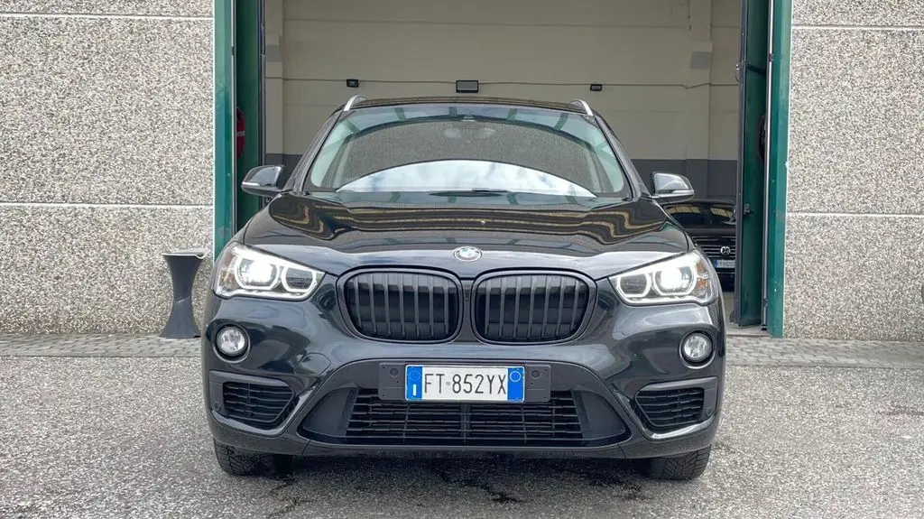 Photo 1 : Bmw X1 2019 Diesel