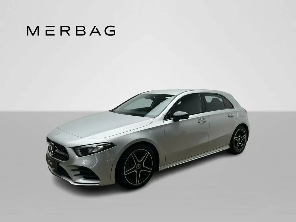 Photo 1 : Mercedes-benz Classe A 2022 Essence