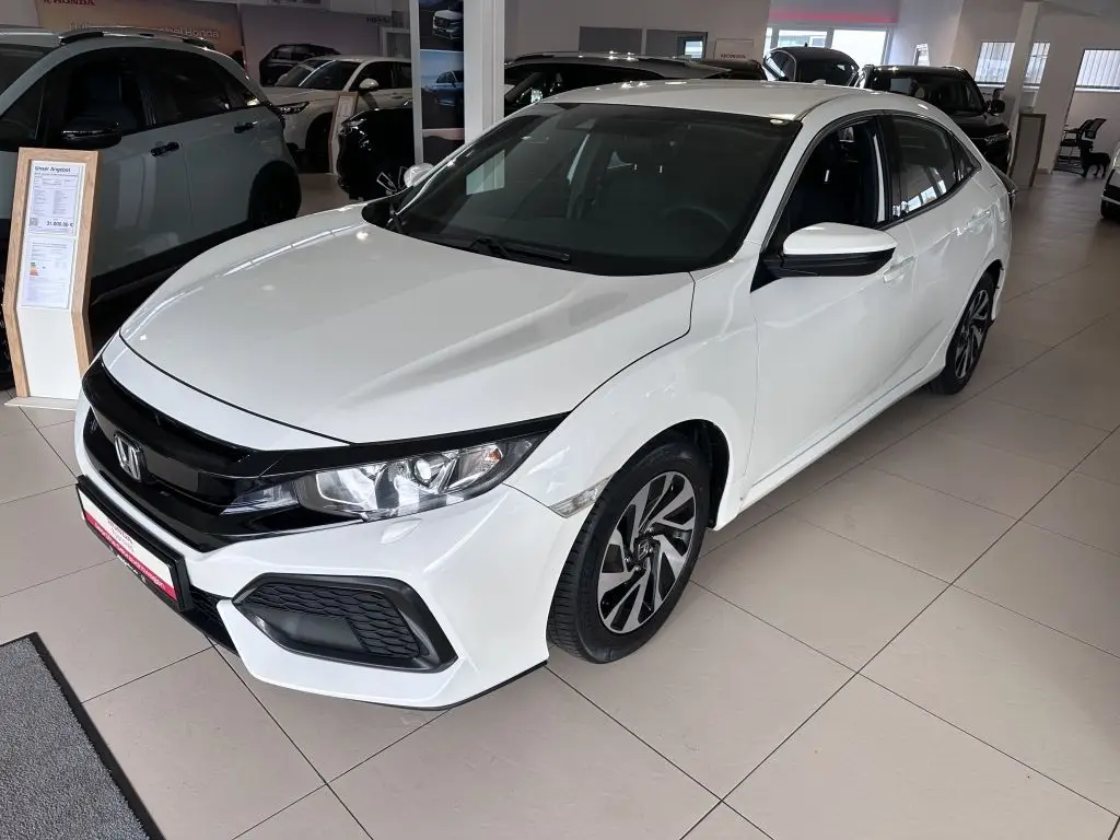 Photo 1 : Honda Civic 2020 Petrol