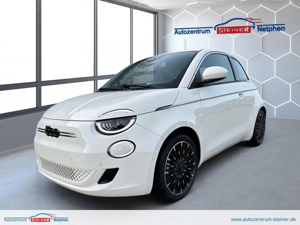 Photo 1 : Fiat 500 2023 Non renseigné