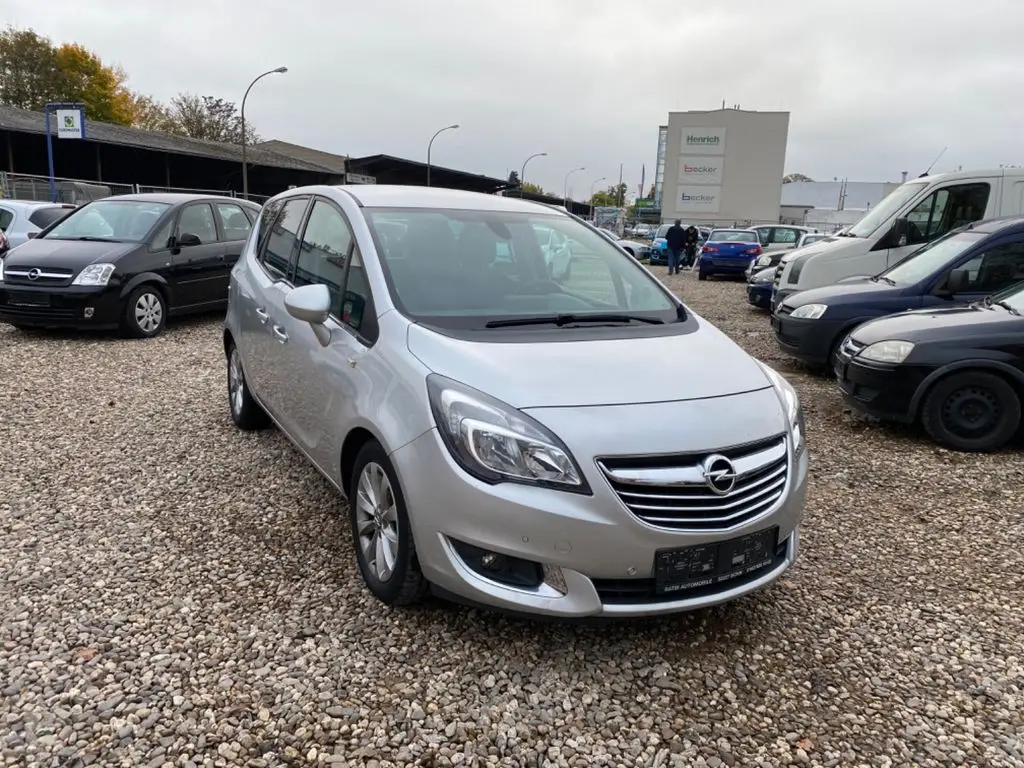 Photo 1 : Opel Meriva 2016 Petrol