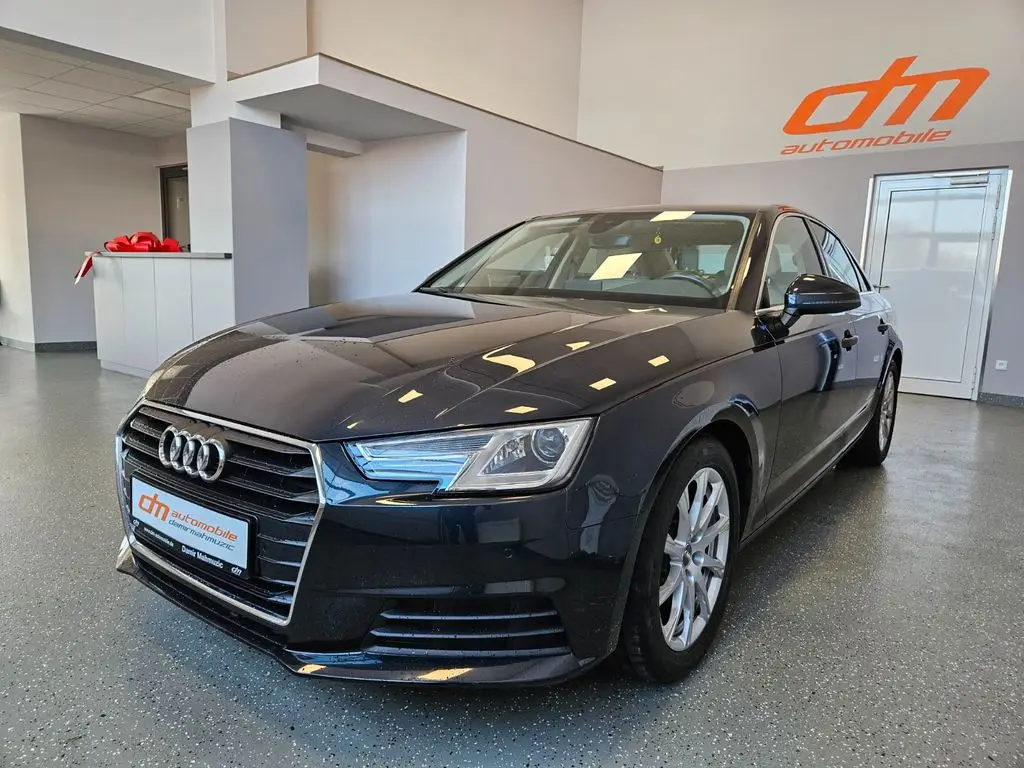 Photo 1 : Audi A4 2018 Diesel