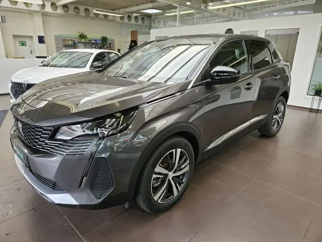 Photo 1 : Peugeot 3008 2023 Essence