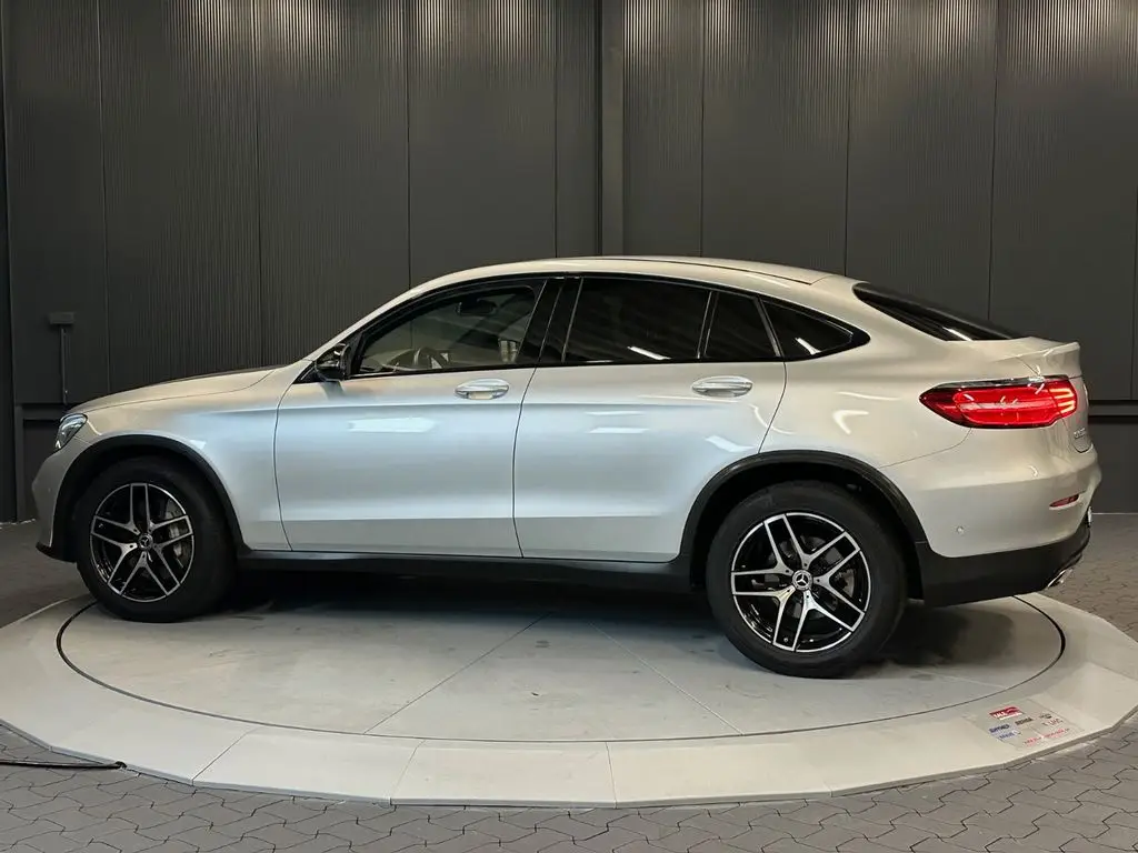 Photo 1 : Mercedes-benz Classe Glc 2019 Petrol