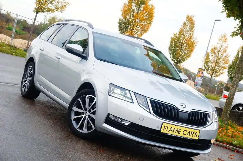 Photo 1 : Skoda Octavia 2019 Petrol