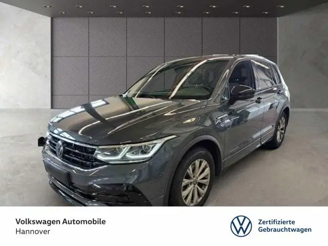 Photo 1 : Volkswagen Tiguan 2022 Petrol