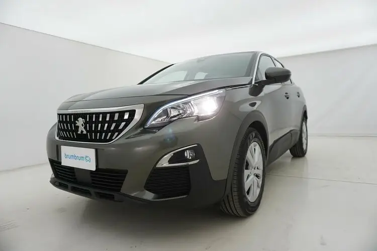 Photo 1 : Peugeot 3008 2019 Diesel