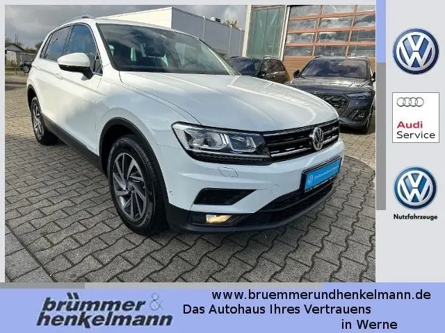 Photo 1 : Volkswagen Tiguan 2017 Petrol