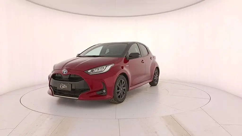 Photo 1 : Toyota Yaris 2021 Hybrid