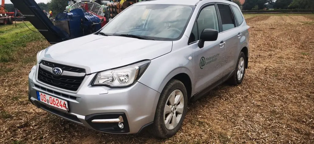 Photo 1 : Subaru Forester 2017 Diesel