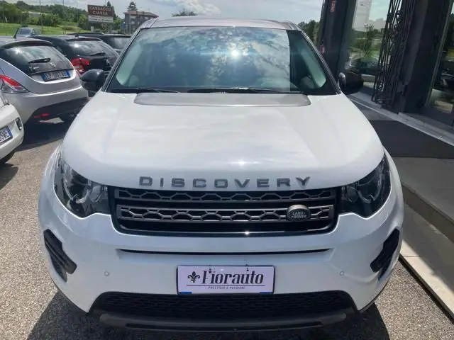 Photo 1 : Land Rover Discovery 2018 Diesel