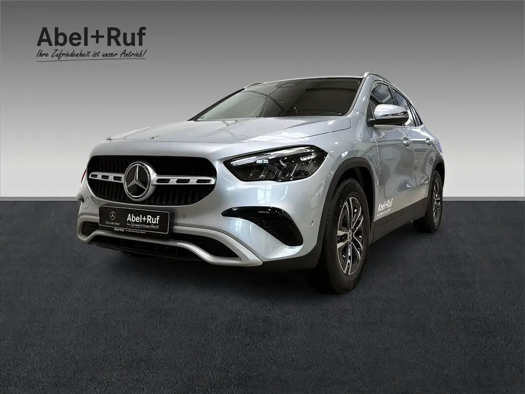 Photo 1 : Mercedes-benz Classe Gla 2024 Essence