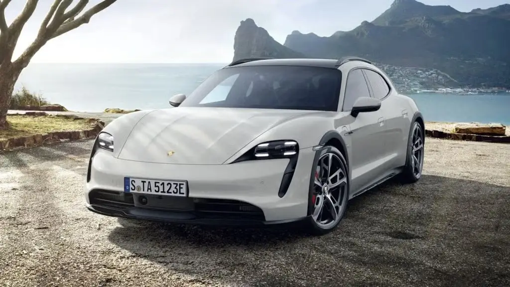 Photo 1 : Porsche Taycan 2022 Not specified