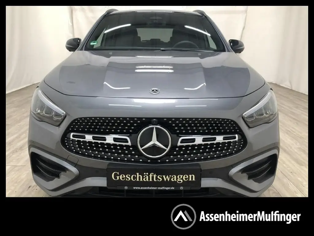 Photo 1 : Mercedes-benz Classe Gla 2024 Essence