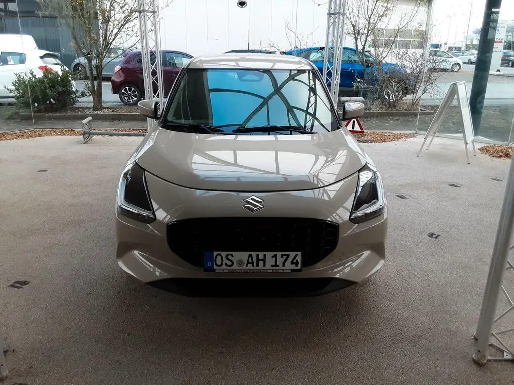 Photo 1 : Suzuki Swift 2024 Essence