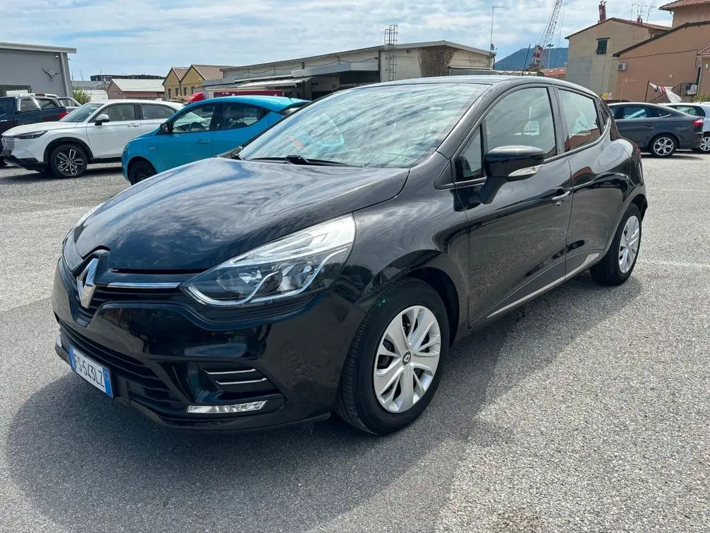 Photo 1 : Renault Clio 2018 Essence