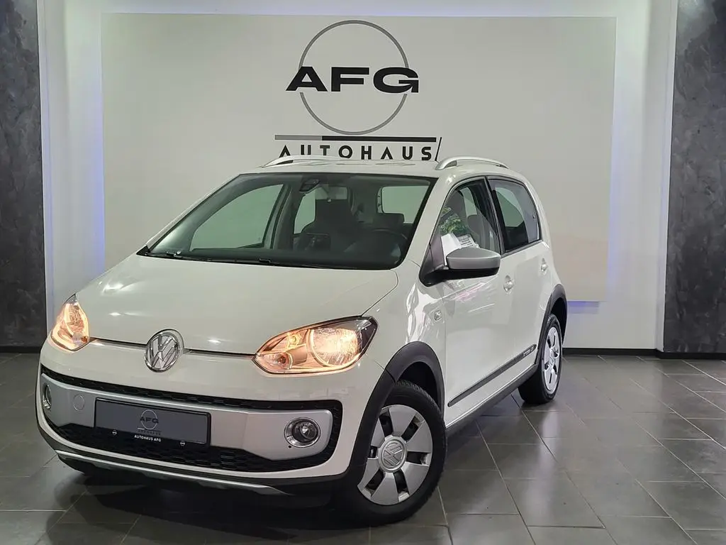 Photo 1 : Volkswagen Up! 2015 Petrol