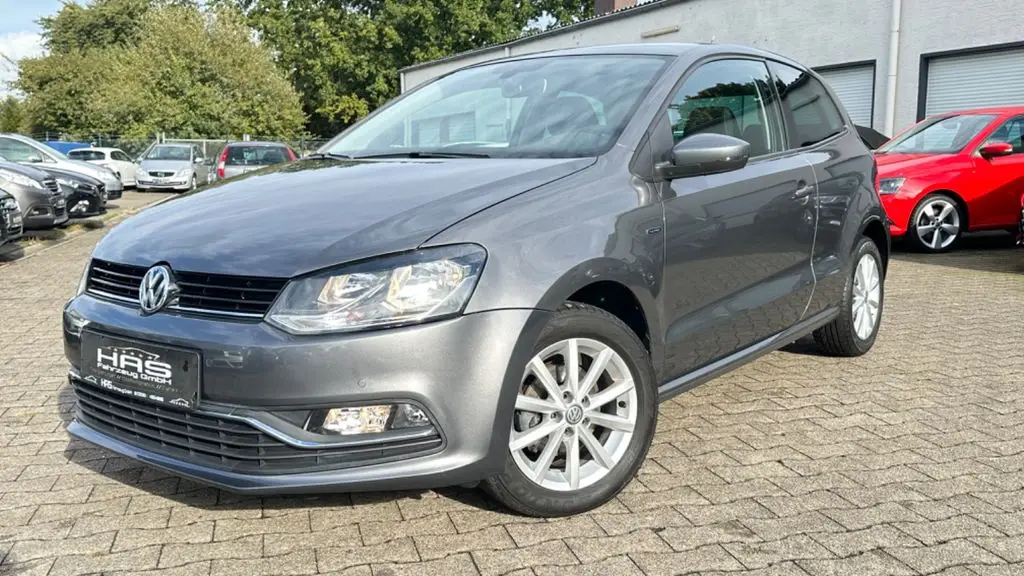 Photo 1 : Volkswagen Polo 2015 Essence