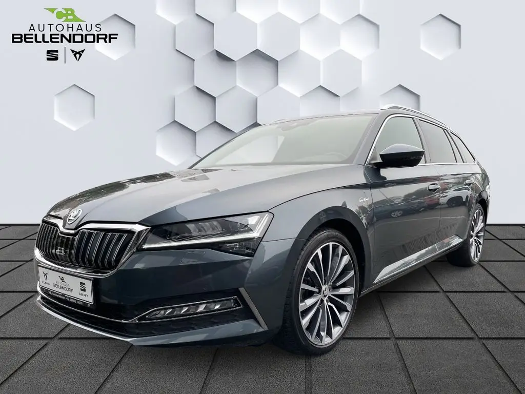 Photo 1 : Skoda Superb 2020 Hybride