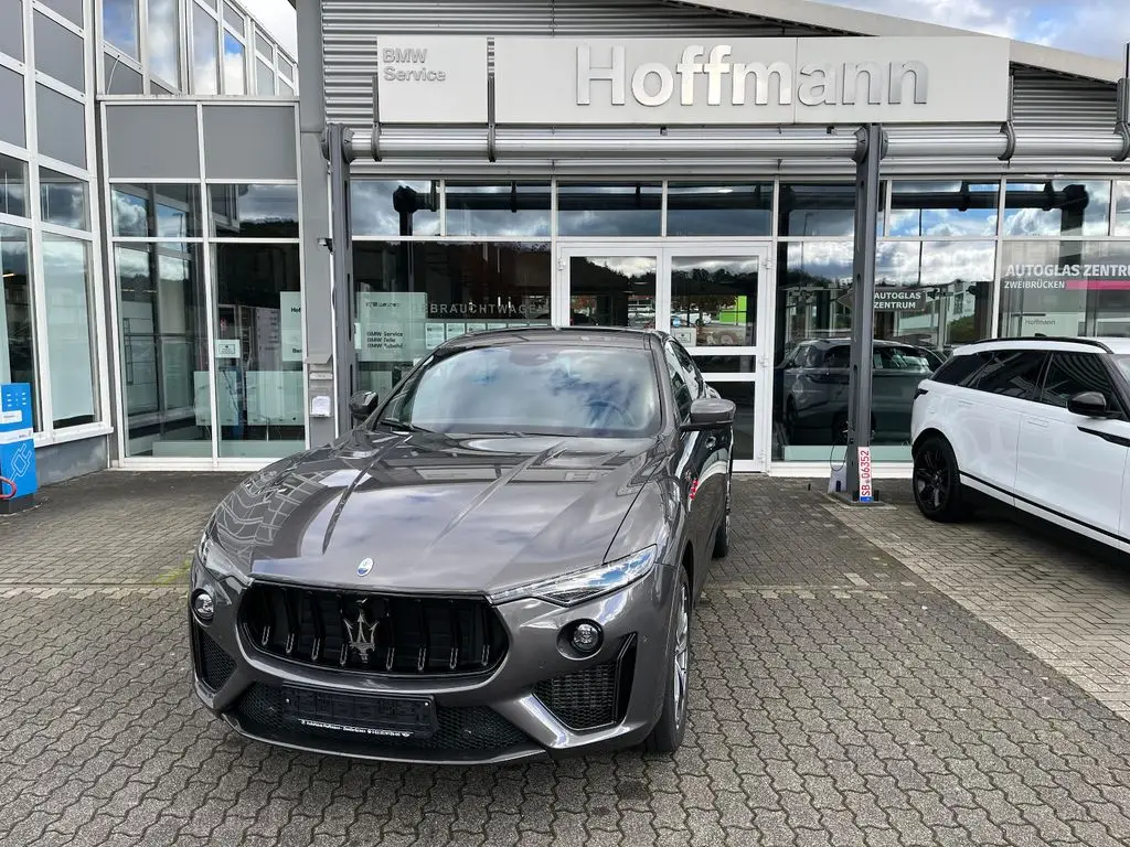 Photo 1 : Maserati Levante 2023 Petrol