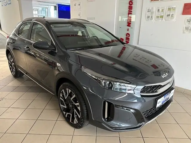 Photo 1 : Kia Xceed 2024 Essence