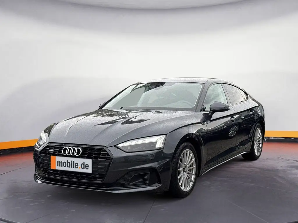 Photo 1 : Audi A5 2023 Diesel