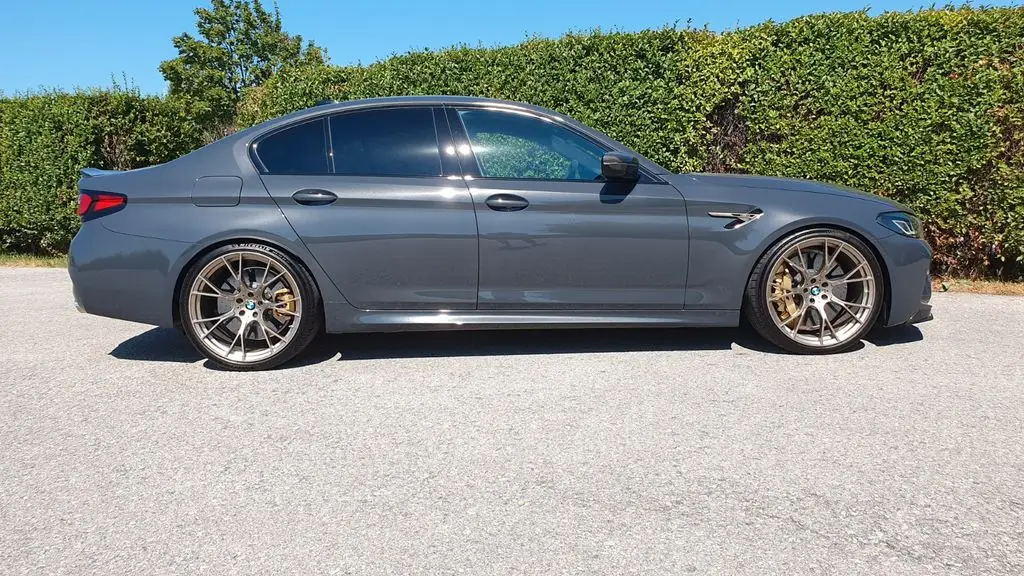 Photo 1 : Bmw M5 2022 Petrol