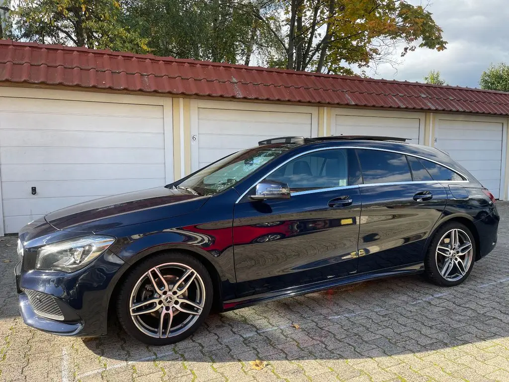 Photo 1 : Mercedes-benz Classe Cla 2018 Essence