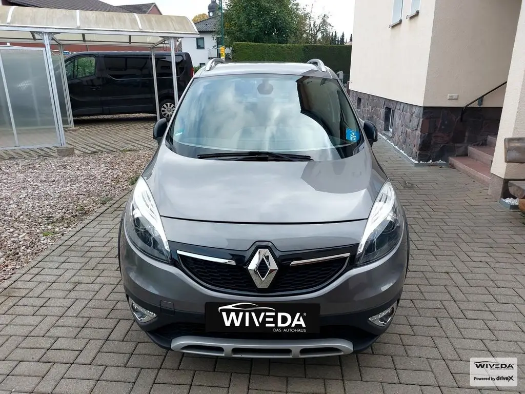 Photo 1 : Renault Scenic 2015 Diesel