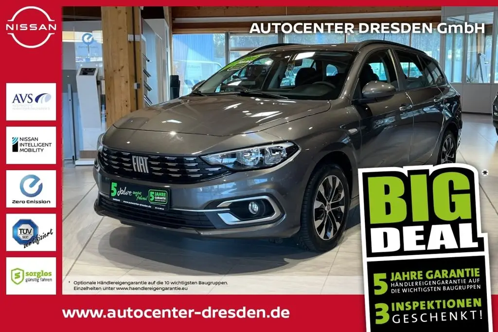 Photo 1 : Fiat Tipo 2023 Petrol