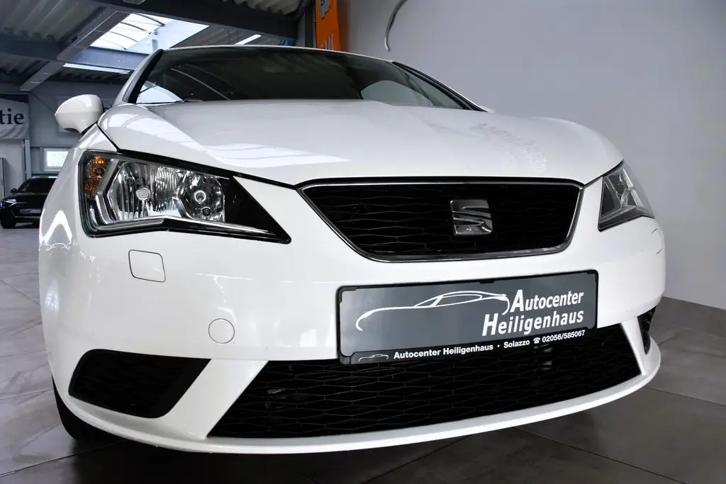 Photo 1 : Seat Ibiza 2015 Essence