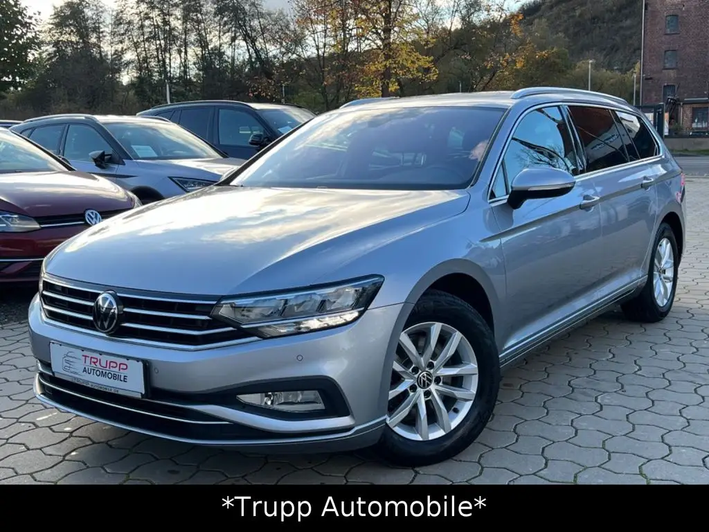 Photo 1 : Volkswagen Passat 2021 Diesel